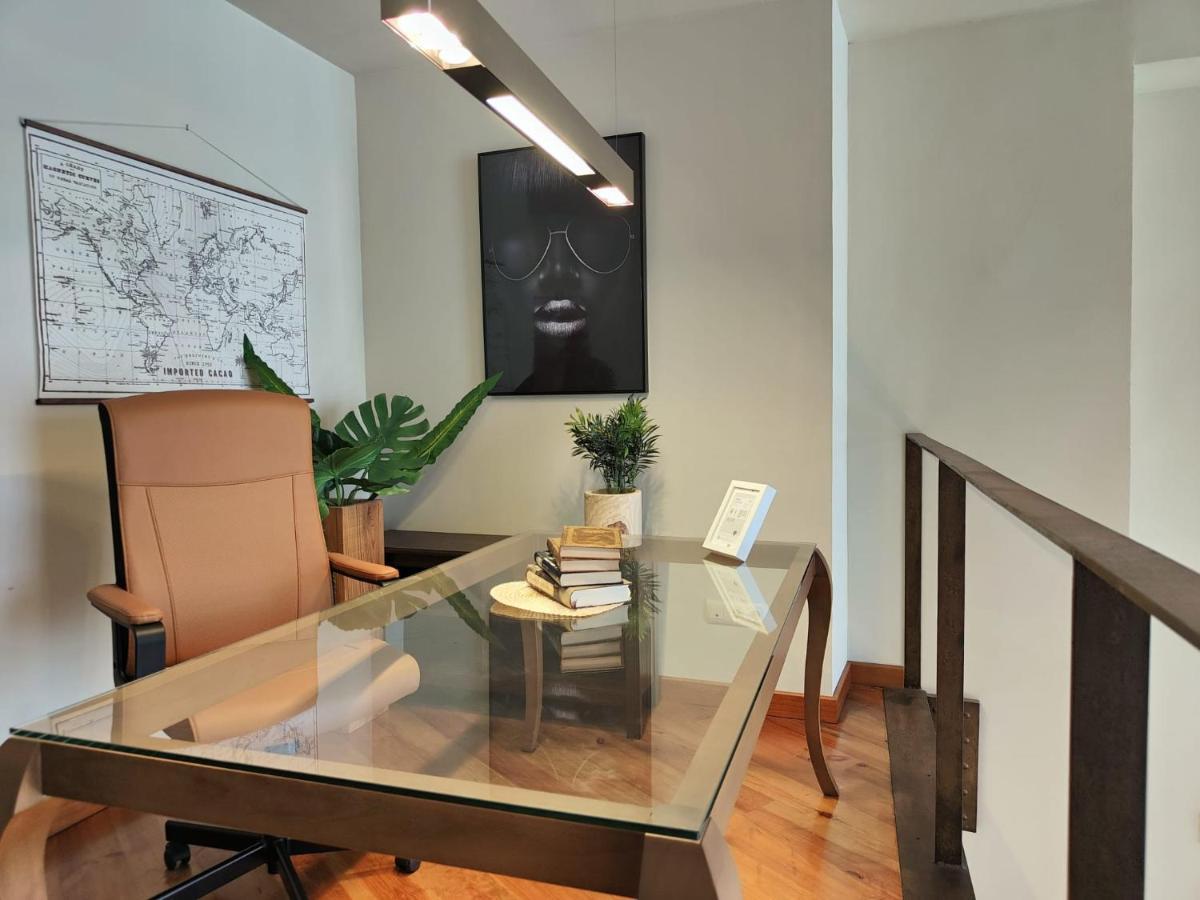The Venue Luxury Apartments 瓦伦西亚 外观 照片